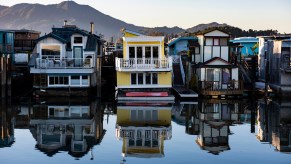 Houseboats floating in a Sausalito, San Francisco Bay Area marina