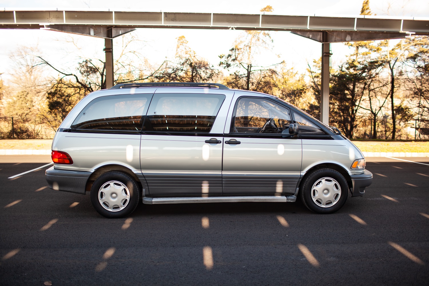 Best Toyota Previa Model Years (Ranked)