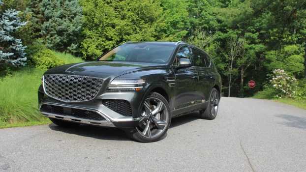 The 2024 Genesis GV80 on a sunny day