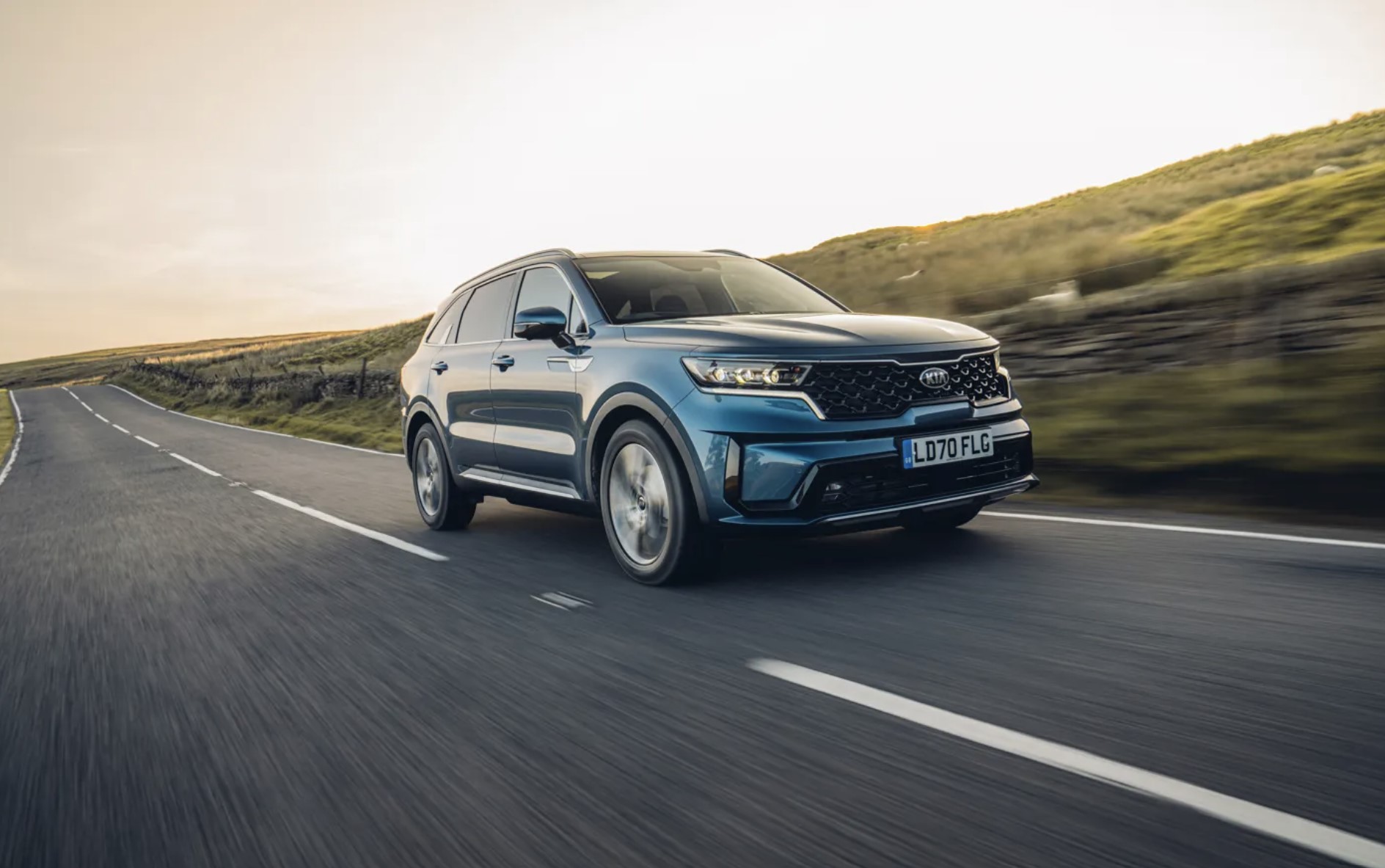 The 2024 Kia Sorento Hybrid on the road