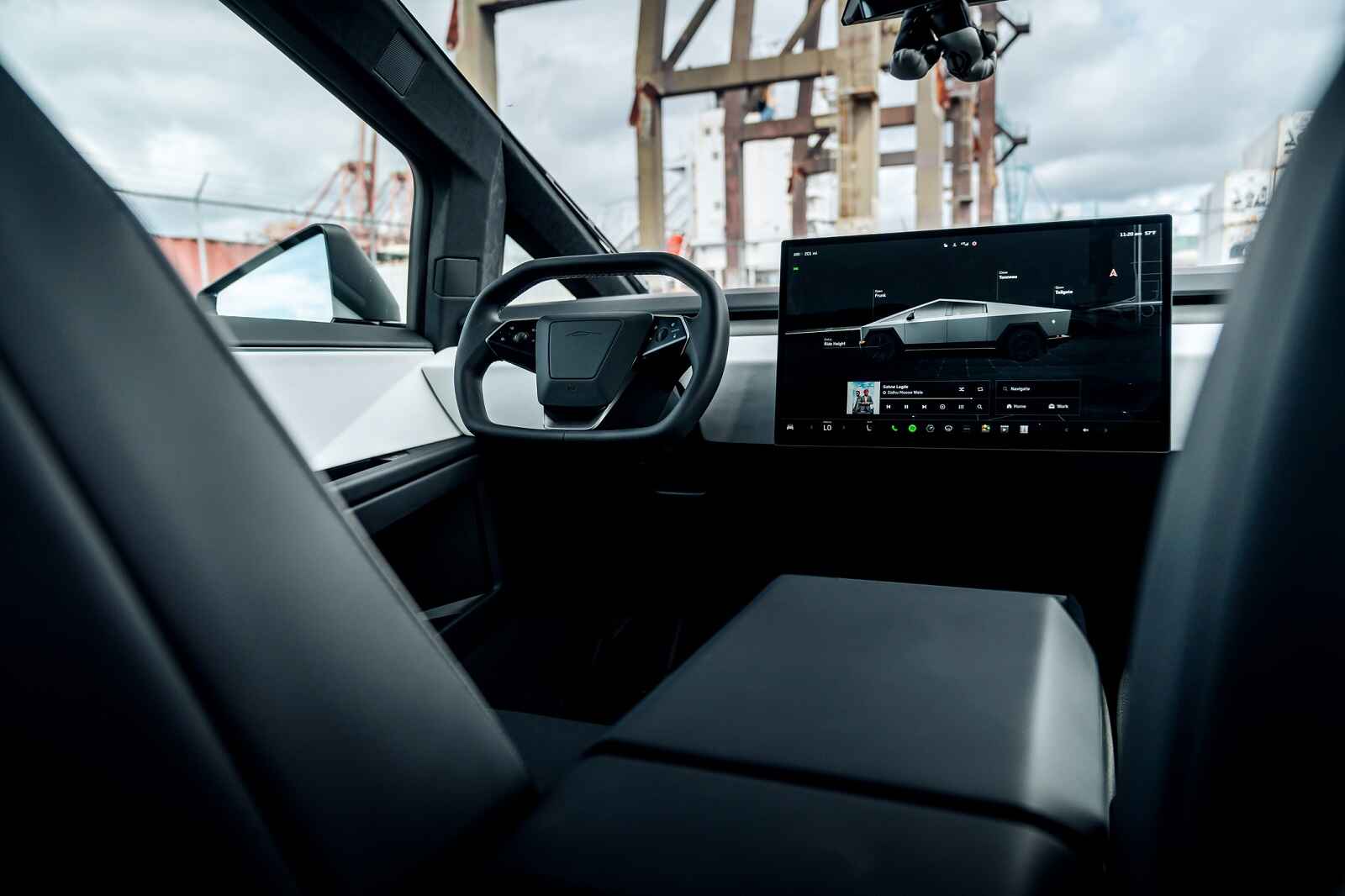 Tesla Inside Features Are These 2 Tesla Features Design Fails? - MotorBiscuit