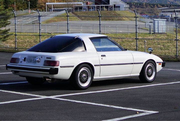 15 Classic Cars and Their Original Price Tags - MotorBiscuit