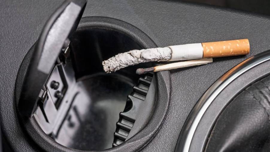 Only 1 Country Bans Smoking in Cars With Pregnant Women