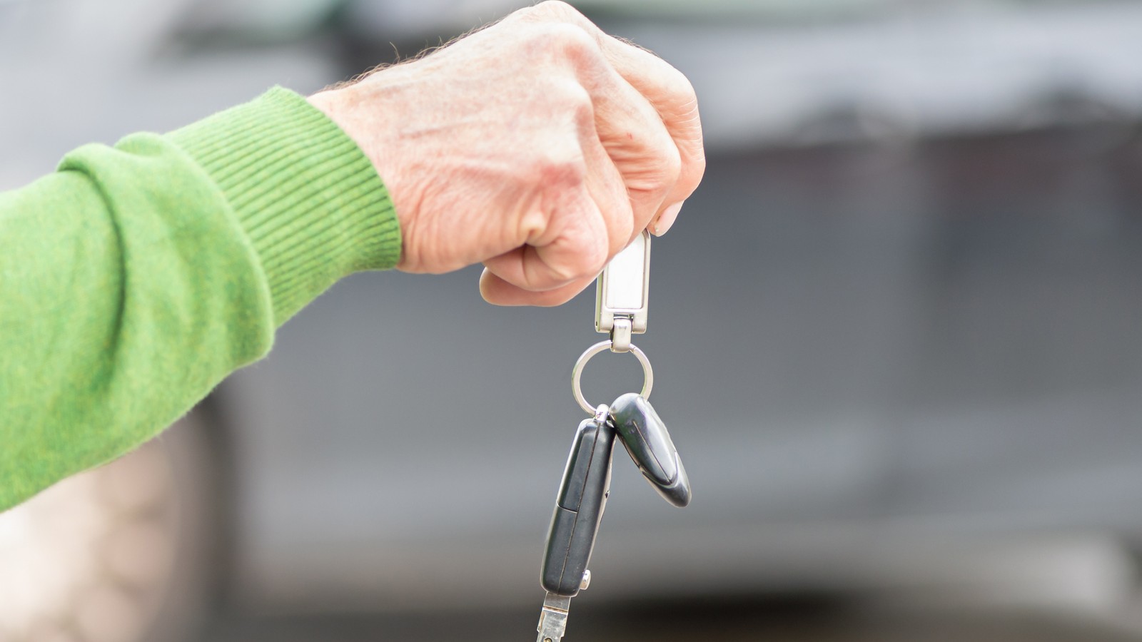 Is It Legal to Sell a Car With No Keys?