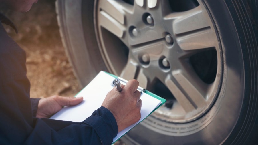 Owner of 4kMile Car Discovers Tires Past Expiration Date