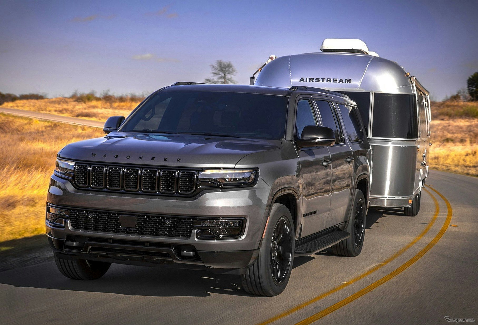 The 2024 Jeep Wagoneer pulling a camper