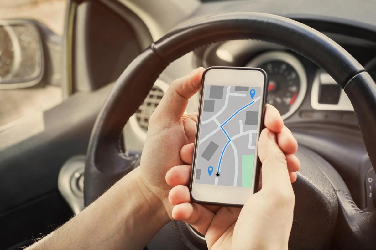 Here's How To Find a GPS Tracker on Your Car