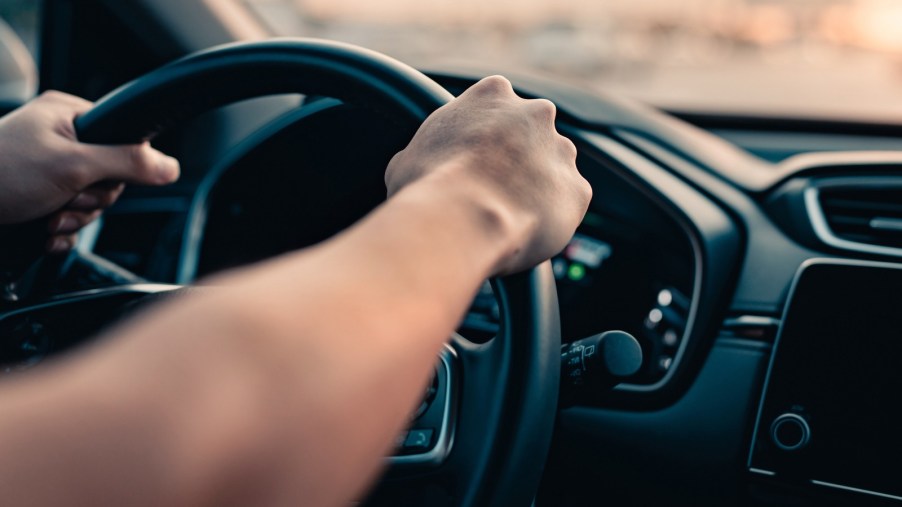 Driving Without Power Steering Fluid Isn’t Worth the Issues