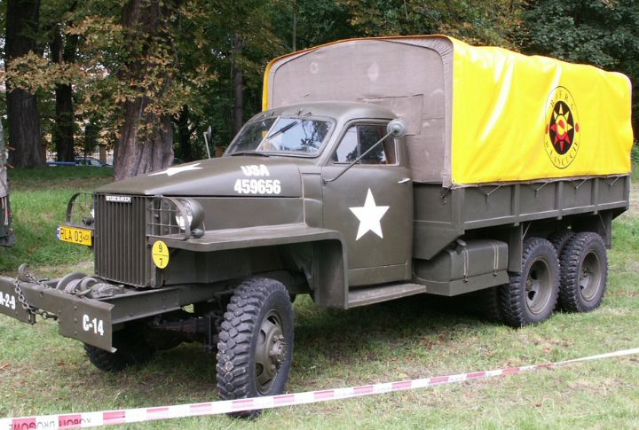The Rise and Fall of The Studebaker Automobiles - MotorBiscuit