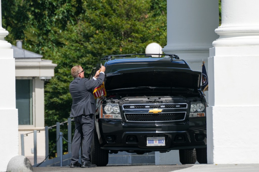 The Secret Service preparing an SUV