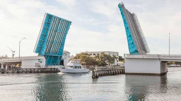 Motorcyclist dies trying to jump Florida drawbridge, bike sticks the landing
