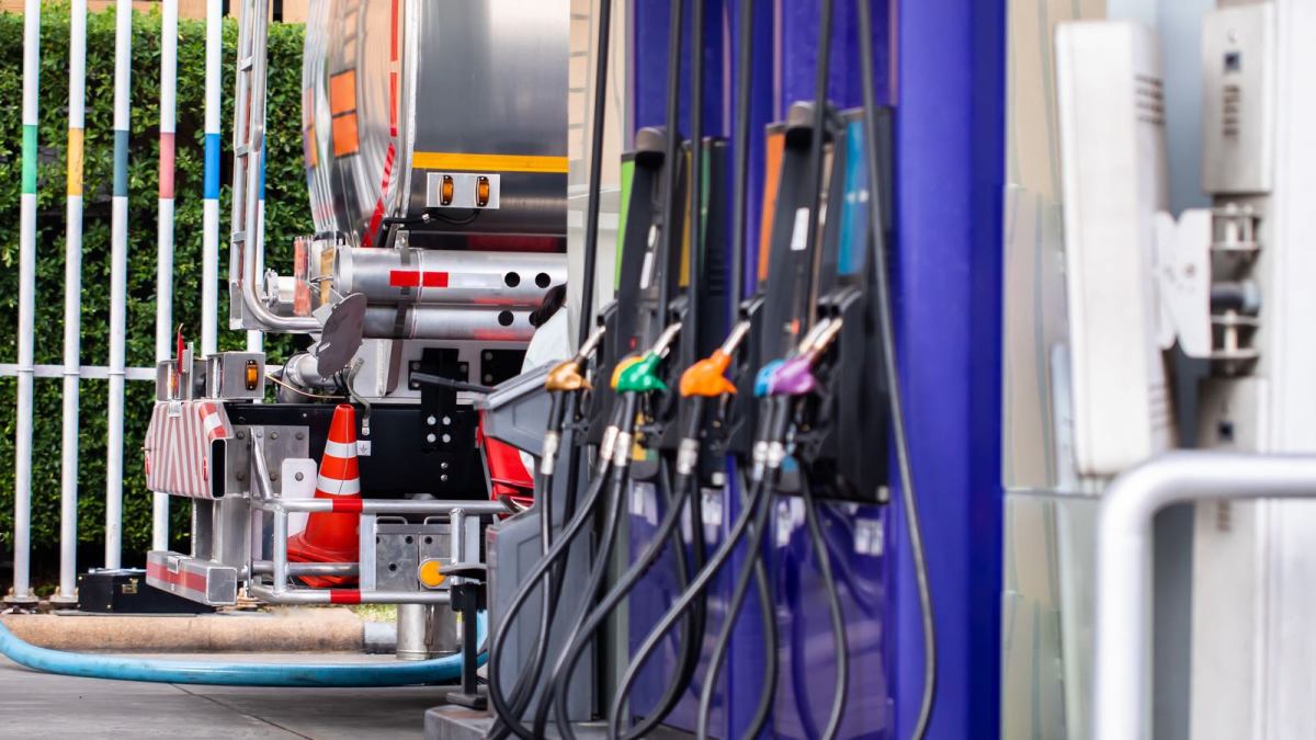 Why overfilling the gas tank is horrible for your car