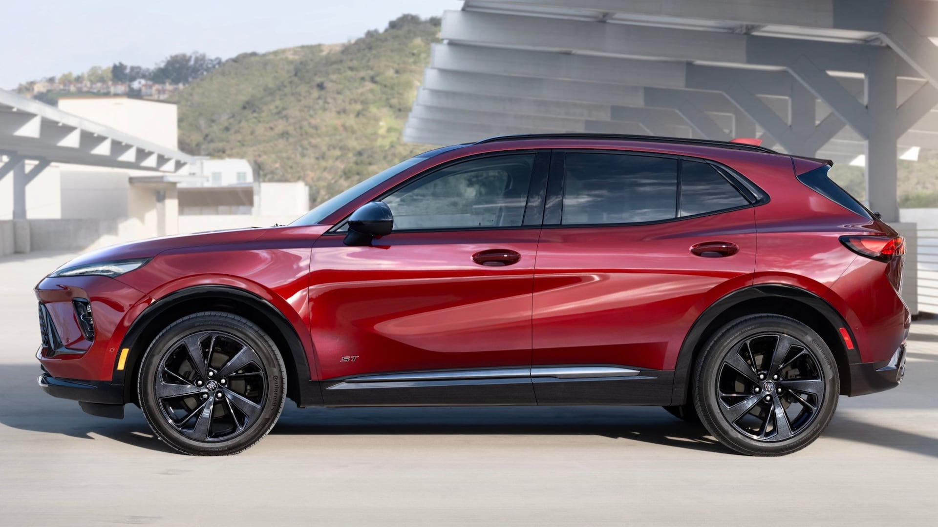 The 2024 Buick Envision from the side