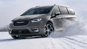 A shooting suspect in LA recently tried to evade a traffic stop and led police on an hour long chase.