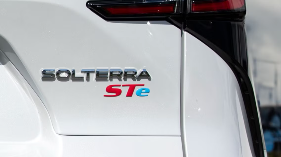 The badge of the 2024 Subaru Solterra STe