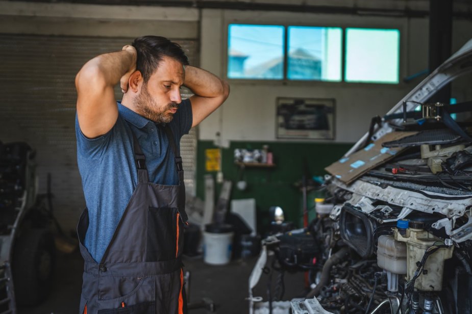 Mechanic frustrated at Ram's OBD2 system which goes against right to repair.