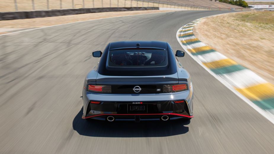 Many looking for the best new or used cars will look into some of the top sports cars. Here are 3 reasons drivers regret them.