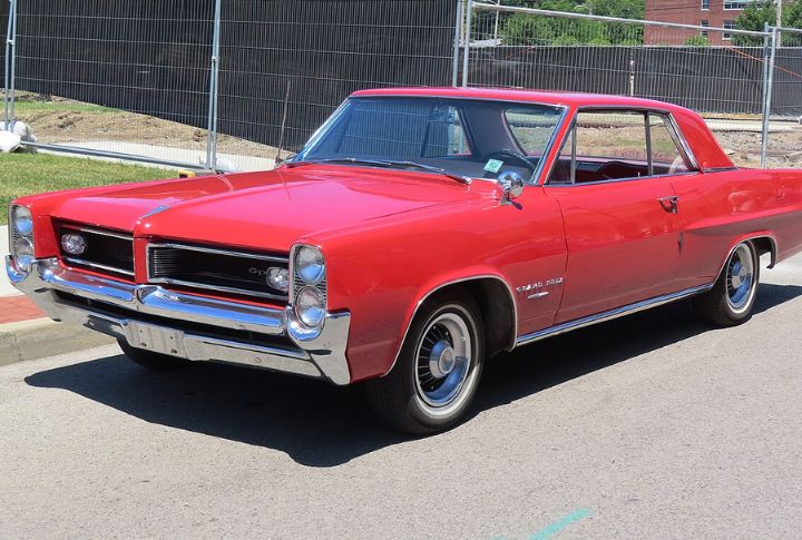 Metallic Raspberry Pontiac 10 Legendary Pontiac Classics Every Collector Dreams Of - MotorBiscuit