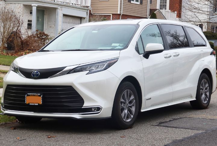 Toyota Sienna
