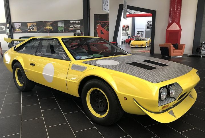 Lamborghini Jarama