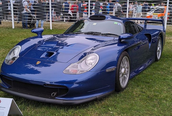 Porsche 911 GT1 Strassenversion