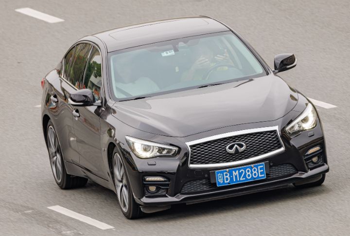 Infiniti Q50
