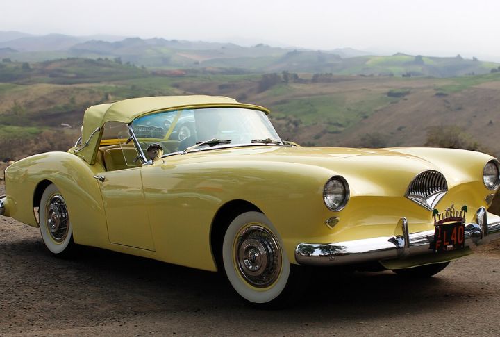 1954 Kaiser Darrin