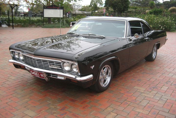 Chevrolet Biscayne 2-Door Police (1966)