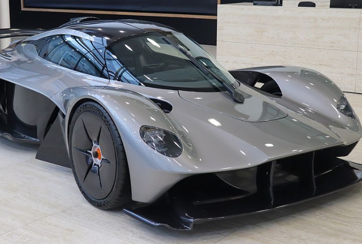 Aston Martin Valkyrie