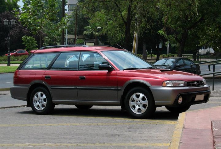 1999 Subaru Legacy and Outback