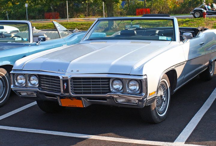Buick Electra 225 Convertible