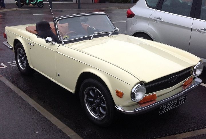 1971 Triumph TR6 ($18,000)