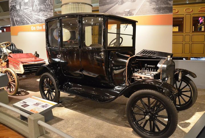 Ford Model T Police Truck (1919)
