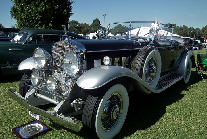 1930 Cadillac V-16