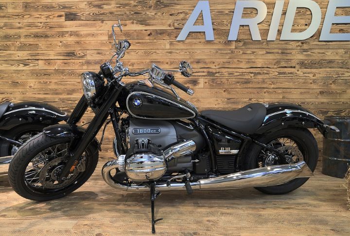 BMW R18's 1,802cc Boxer Engine