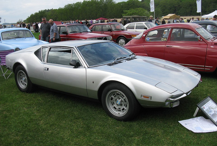 Built-In Modena Alongside Italian Legends