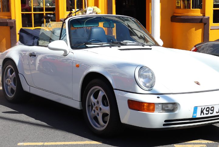 Porsche 911 Carrera Cabriolet