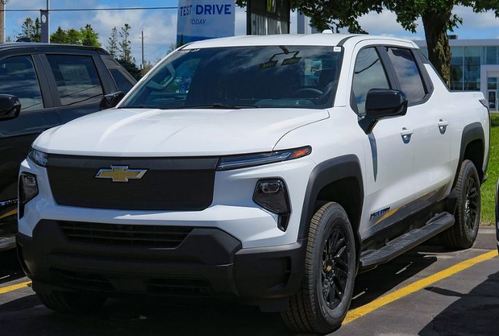 Chevrolet Silverado EV