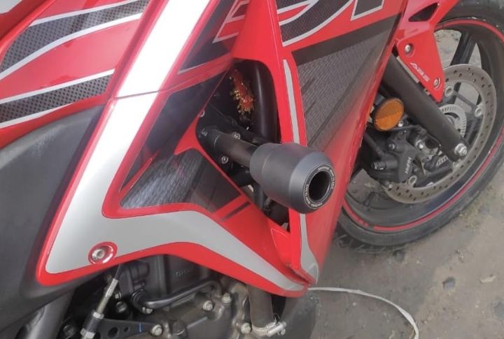 Frame Sliders Or Crash Bars