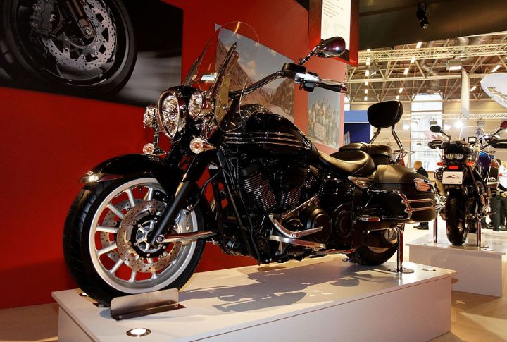 Yamaha XV1900A's 1,854cc Engine