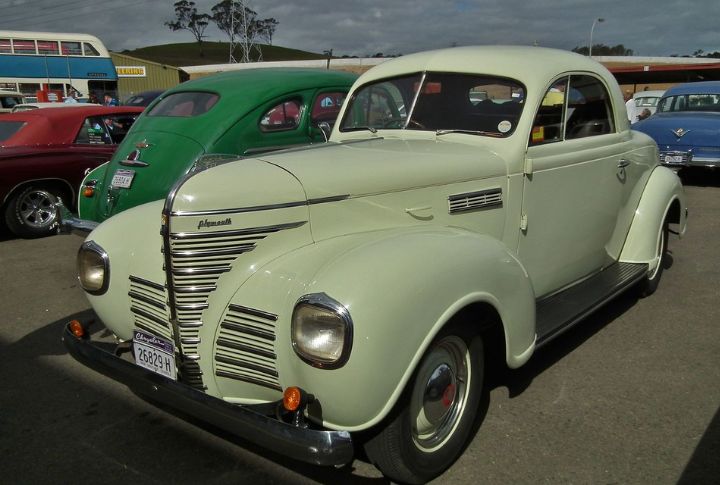 Plymouth P8 Coupe New York Police Car (1939)