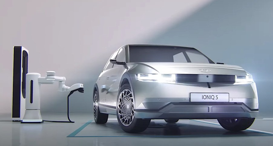 The Hyundai Ioniq 5 by the Hyundai Automatic Charging Robot