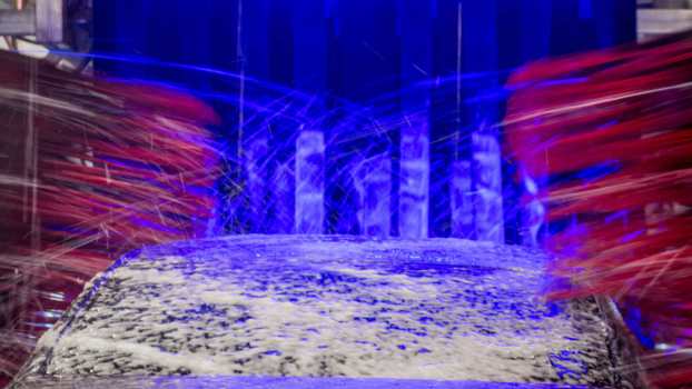 Florida man caught on camera using Ormond Beach car wash as a porta potty