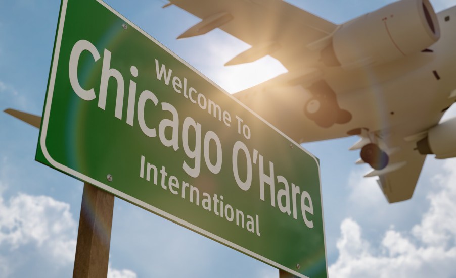 Chicago O'Hare International Airport welcome sign