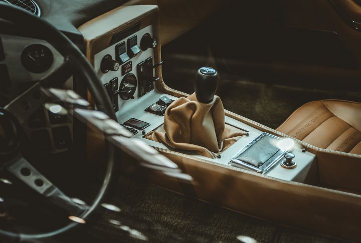 Non-Synchronized Manual Transmissions