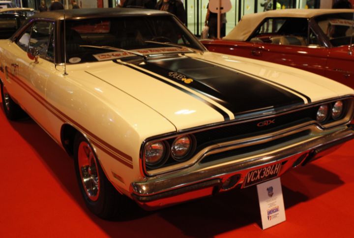 Rare Hemi Option Still Turns Heads