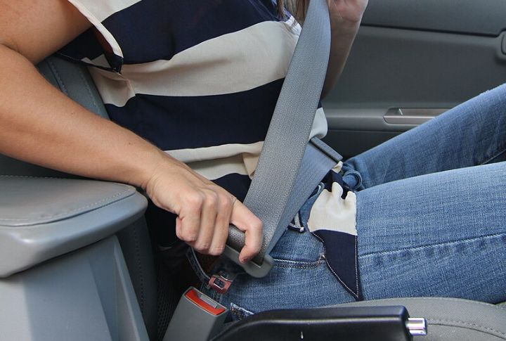 Automatic Seat Belts