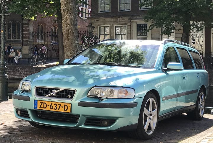 Volvo V70 R AWD