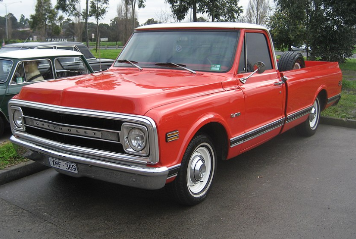 The Fleetside Design Enhanced Aerodynamics