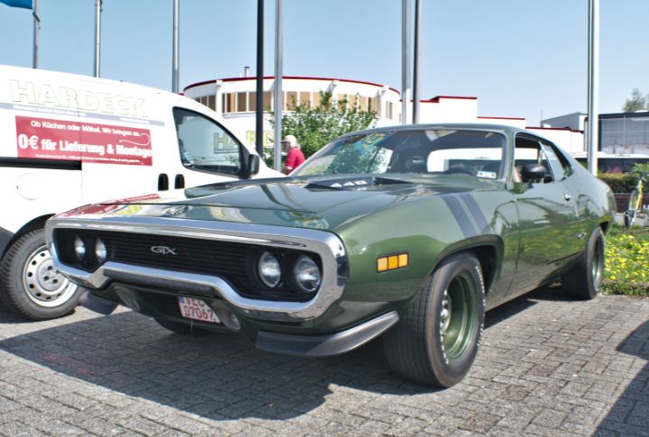 Exclusive High Impact Colors Defined Cool